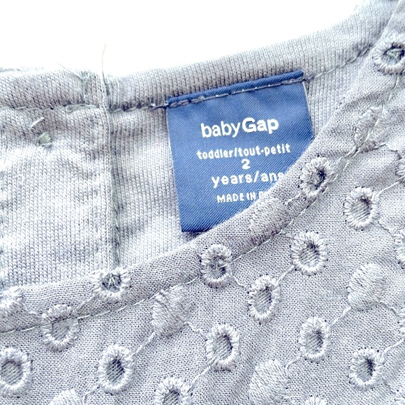 Gap Baby Pleated Tank Top, Size 2 Years - Picture 3 of 4
